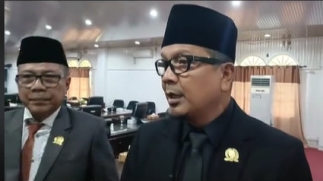 Paripurna Raperda Batal Digelar, Puluhan Anggota DPRD Pali Sibuk Liburan?