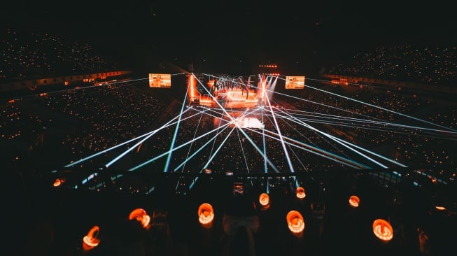 Konser Stray Kids yang digelar di Indonesia Arena, Jakarta pada Sabtu (21/12/2024). (Photo credit: JYP Entertainment).