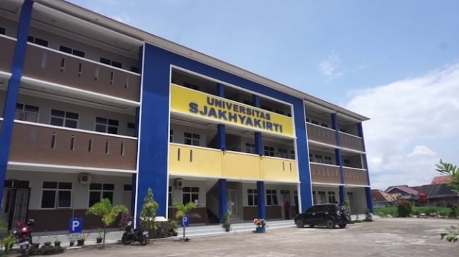 Di Tengah Konflik Yayasan, Mahasiswa Sjakhyakirti Palembang Tuntut Kejelasan