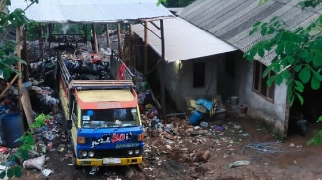 Dibuang Diam-Diam, Sampah Diduga dari Hotel Jogja Cemari Padukuhan di Gunungkidul, Warga Sumbertetes Ngamuk