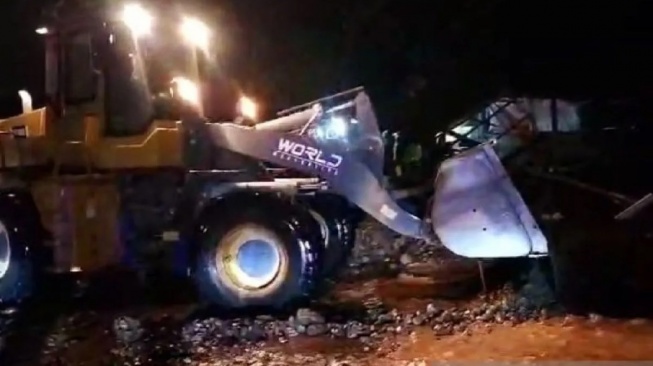 Banjir Bandang Terjang Situbondo, Jalur Surabaya-Banyuwangi Sempat Terputus