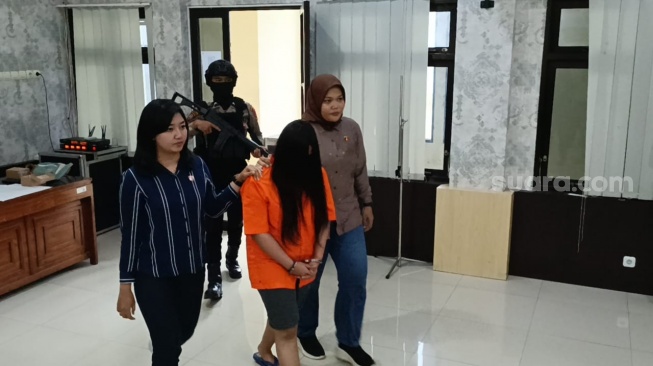 Promosikan Judi Online, Ini Bayaran yang Diterima Dua Selebgram Lokal Karanganyar