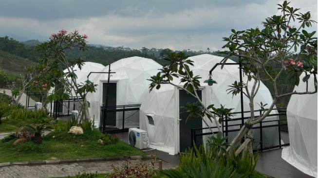 Malang Dreamland, Mencoba Wahana Menarik hingga Glamping dengan View Cantik