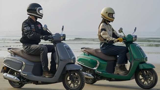 Suzuki US125  (2banh.vn)