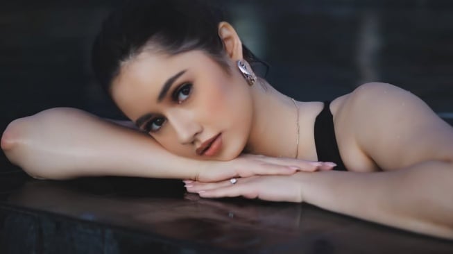 Viktoriya Kolesnaya, perempuan yang diduga jadi pacar Billy Syahputra (Instagram)