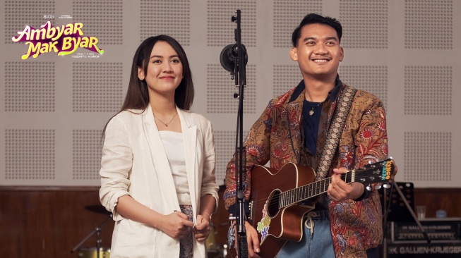 Suara Hati Wong Cilik dalam Lagu-lagu Film Ambyar Mak Byar: Saat Cinta, Musik, dan Perjuangan Menjadi Satu