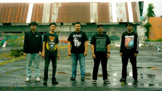 Meramu Grindcore Yang Gelap, Cepat, dan Bengis, Hurricane Out Rilis EP 'Under Substance'