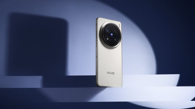 Vivo X200 dan Vivo X200 Pro yang akan segera rilis ke Indonesia. [Vivo Indonesia]