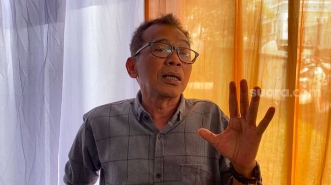 Jenguk Abah Qomar di Rumah Sakit, Jarwo Kwat Sedih: Tapi Dia Semangat Juangnya Luar Biasa