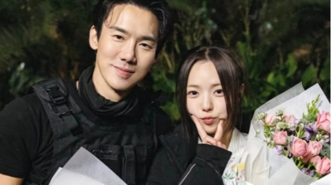 Mesra di Drama, Yoo Yeon Seok Tegaskan Tidak Berpacaran dengan Chae Soo Bin