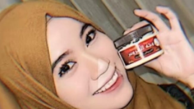 Krim Tarim Rekomendasi Ning Salma Aman Dipakai? Lagi Ramai Diperbincangkan