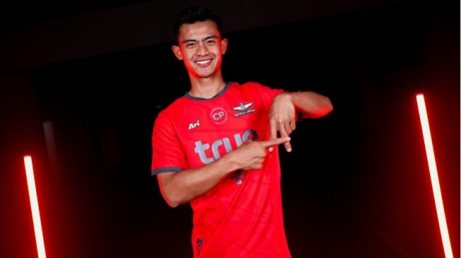 Resmi! Bek Timnas Indonesia, Pratama Arhan Gabung Klub Bangkok United