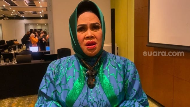 Hetty Koes Endang Syok Abah Qomar Meninggal Dunia, Kenang Momen Saat Syuting Video Klip Bareng