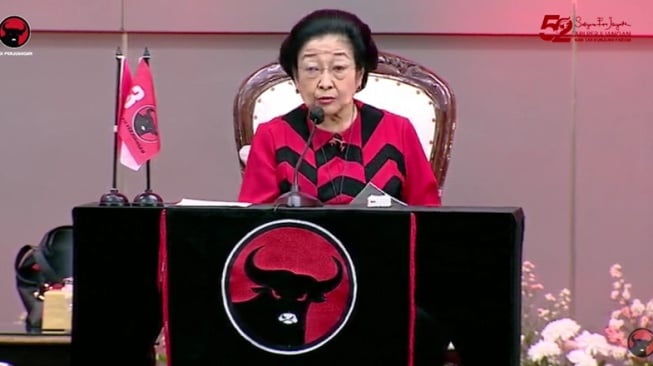 Kritik Keras Megawati di HUT PDIP: MK Melehek, KPK Kurang Kerjaan!