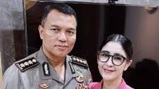 Intip Gaji dan Kekayaan Kombes Pol Tri Goffarudin Pulungan, Suami Uut Permatasari yang Baru Naik Pangkat!