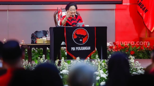 Megawati Ungkap Ada yang Mau Bertemu Harus Diam-diam Gegara PDIP Tak Gabung KIM