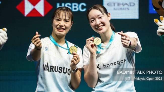 Malaysia Open 2025: Yuki Fukushima/Mayu Matsumoto Juara Sektor Ganda Putri