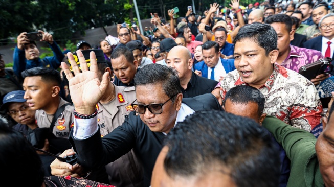 Jalani Sidang Praperadilan Perdana Hari Ini, Hasto Bakal Hadir Langsung ke PN Jaksel?