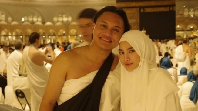 Sule Ungkap Alasan Tak Izinkan Rizky Febian Ajak Keluarga Saat Umrah dengan Mahalini