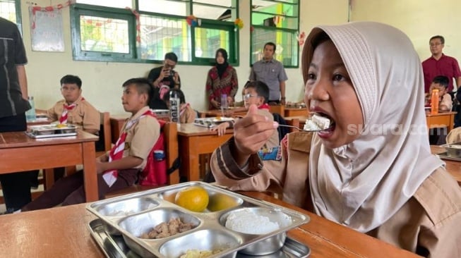 Evaluasi Makan Bergizi Gratis di Tangsel: Banyak Siswa Tak Suka Daging