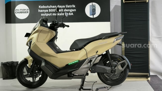 Maka Cavalry, sepeda motor listrik pertama dari Maka Motors yang diluncurkan di Jakarta Rabu (15/1/2025). [Suara.com/Liberty Jemadu]