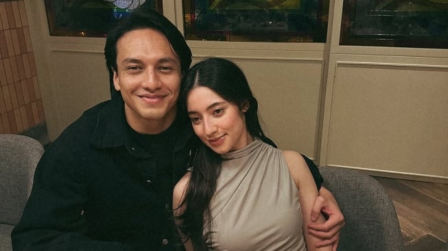 Rayakan Ulang Tahun Ke 26, Jefri Nichol Pamer Pacar Baru Model Asal Malaysia