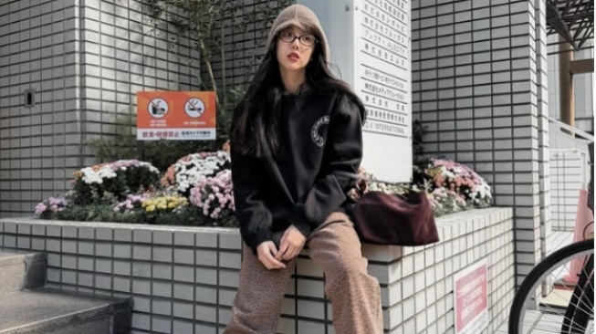 4 OOTD Swag ala Janistar Phomphadungcheep yang Bisa Bikin Kamu Jadi Trendsetter