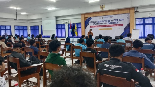 Seminar Persiapan Karir: Tips dan Trik Sukses Mencari Kerja dan Berkarir di Bidang Teknik