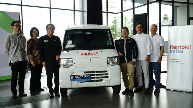 Rentokil Operasikan Armada Mobil Listrik Mitsubishi L100 EV