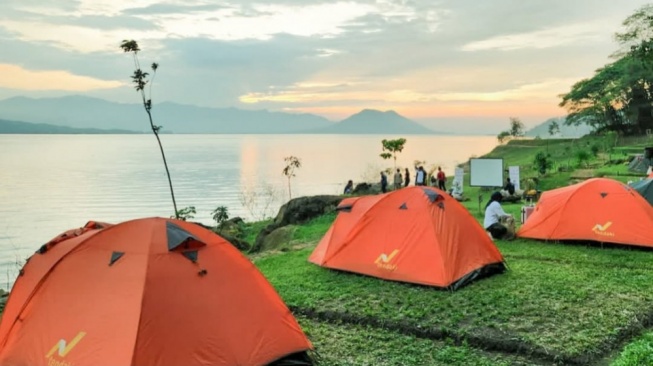 CampX Jatiluhur, Spot Camping dengan View Waduk Terbesar di Indonesia