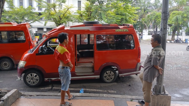 Cerita Sopir Angkot Semarang, Susah Cari Penumpang di Tengah Gempuran Modernisasi