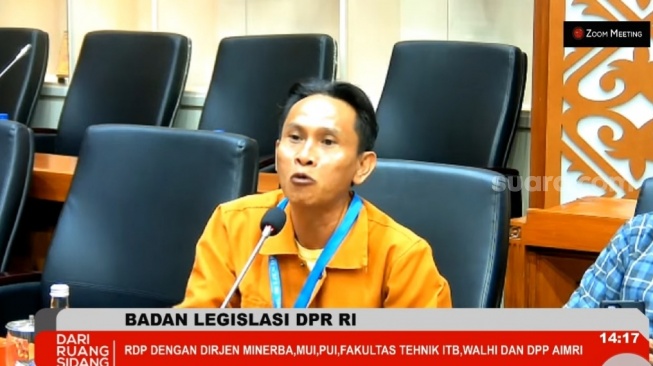 Deputi Eksternal Eksekutif Nasional Walhi, Mukri Friatna. (tangkapan layar/Bagaskara)