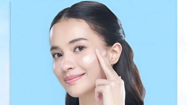 4 Sunscreen Water-Based untuk Kulit Berminyak, Gak Lengket dan Tetap Aman!