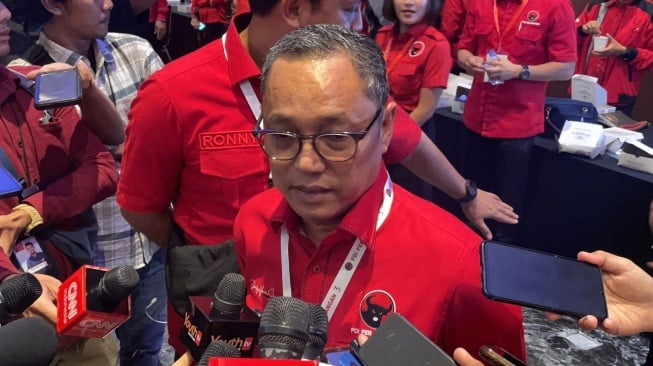 Ketua DPP PDIP Deddy Yevri Sitorus. [Suara.com/Bagaskara]