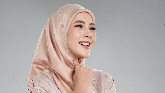 Paula Verhoeven Pamer Video Dampak Buruk Nikah dengan Pria Narsistik, Sindir Baim Wong?