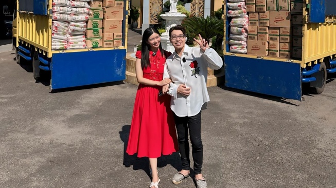 dr Richard Lee dan Reni Effendi. [Instagram]