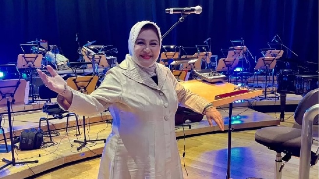 Tutup Usia, Ini Deretan Lagu Hits Emilia Contessa yang Membekas di Hati