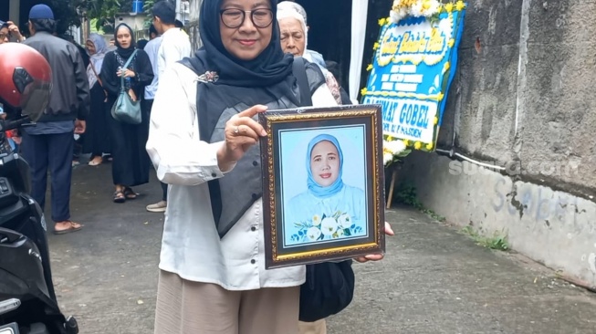 Rumah duka ibu Indra Bekti di kawasan Radio Dalam, Jakarta pada Rabu (29/1/2025). [Suara.com/Adiyoga Priyambodo]