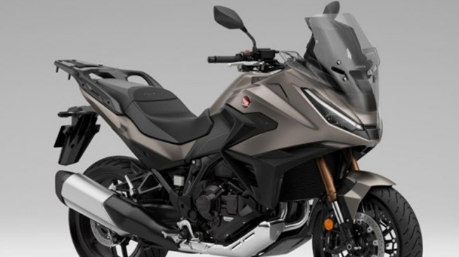 Honda NT1100 2025 (Autoby.jp)