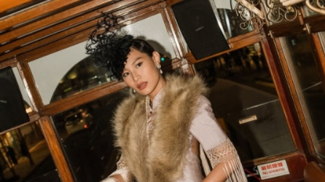 8 Gaya Old Shanghai Ala Patricia Gouw, Inspirasi Outfit Saat Imlek