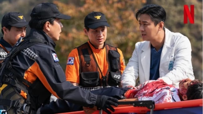 Drama The Trauma Code: Heroes on Call Dipuji Nakes Korea karena Hal Ini