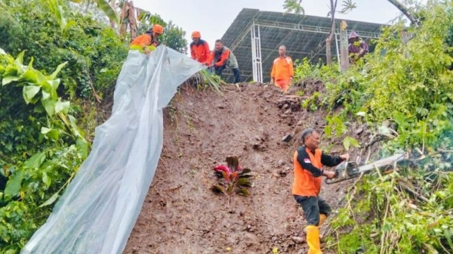 BPBD Kudus: Hujan Deras Picu Longsor, Angin Kencang, dan Banjir di Sejumlah Wilayah