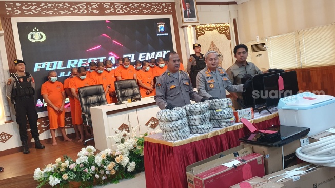 Akal Bulus 15 Karyawan Toko Elektronikdi Sleman, Curi Barang Senilai Setengah Miliar