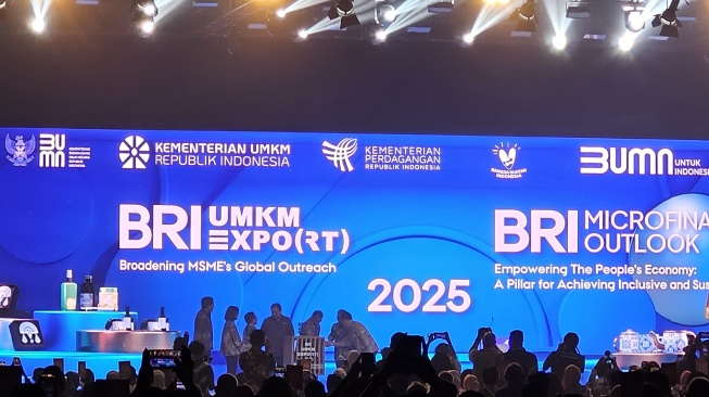 BRI Microfinance Outlook 2025: Inklusi Keuangan dengan Strategi Atasi Jebakan Pendapatan Menengah