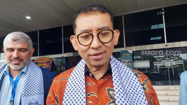 Pejabat Ditantang Naik Kendaraan Umum, Menteri Kebudayaan Fadli Zon: Kita Ikuti...