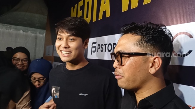 Rizky Billar dan Putra Siregar ditemui di Cilandak, Jakarta Selatan pada Jumat (1/2/2025) [Suara.com/Rena Pangesti]