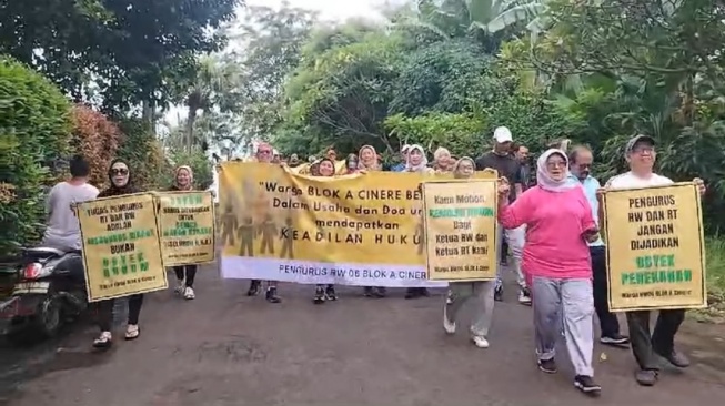 Ketua RT/RW di Cinere Divonis Bayar Rp 40 Miliar Buntut Tolak Pembangunan Jembatan, Warga Demo