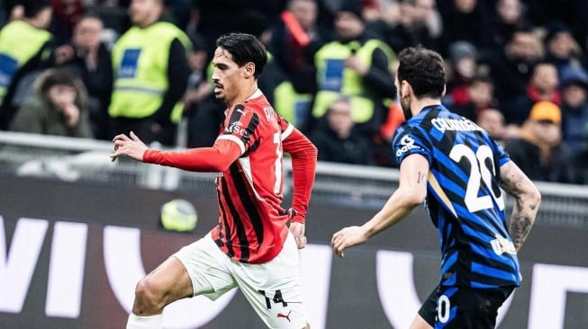 Kakak pemain keturunan Timnas Indonesia, Eliano Reijnders, Tijjani Reijnders cetak gol untuk AC Milan di Liga Italia (IG Tijjani Reijnders)