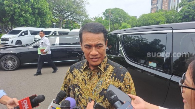 Menteri Pertanian Andi Amran Sulaiman saat menghadap Presiden Prabowo di Istana, Jakarta. (Suara.com/Novian)