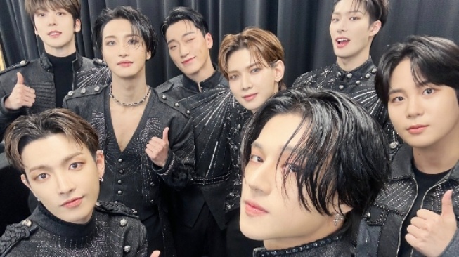 Sold Out! ATEEZ Sukses Jual Tiket Konser Final World Tour 2025 di Seoul